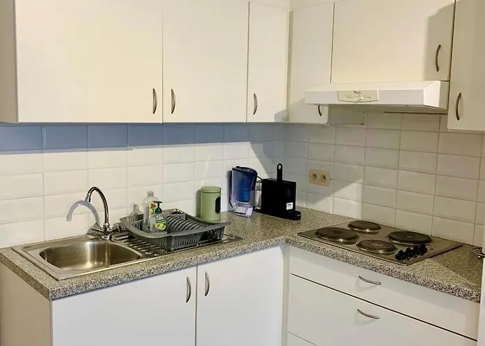 Relaxed Coastal - Steps From & Center * Oostende